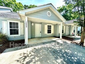 7888 Montview Rd in North Charleston, SC - Building Photo - Building Photo