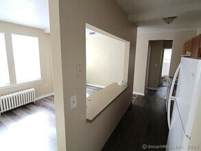 197 Collins St in Hartford, CT - Building Photo - Building Photo