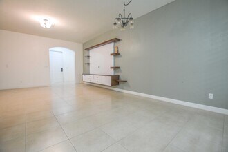 4342 Brewster Ln in West Palm Beach, FL - Building Photo - Building Photo