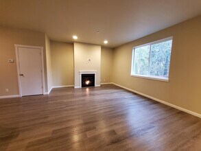 1502 Onyx St SE in Olympia, WA - Building Photo - Building Photo