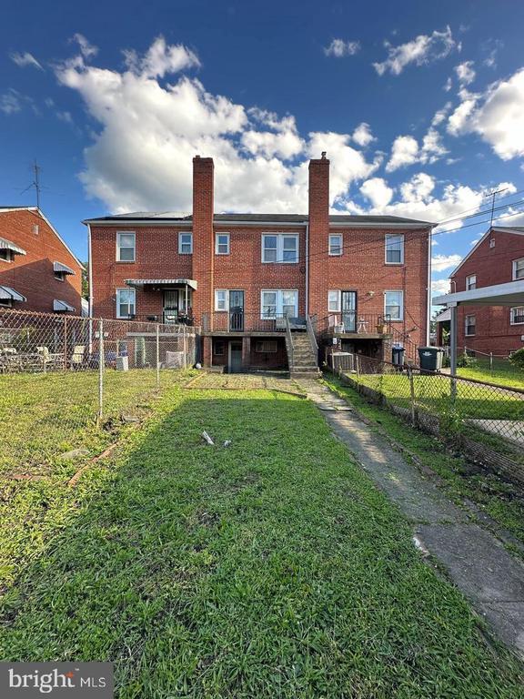 1902 T St SE in Washington, DC - Building Photo - Building Photo