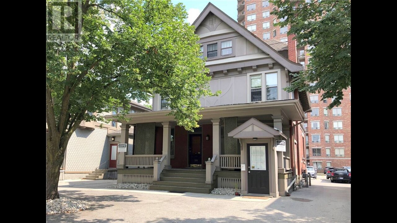 311 Dufferin Av in London, ON - Building Photo
