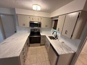 1706 NE 4th St in Ocala, FL - Building Photo - Building Photo