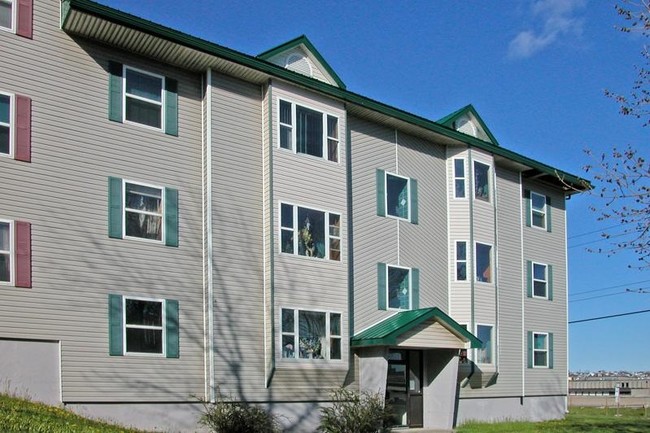 Parkwood Apartments