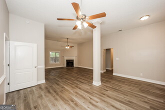 33 Arbor Cove Dr in Stockbridge, GA - Building Photo - Building Photo