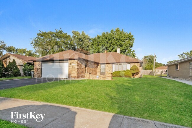 18519 Carriage Ln in Lansing, IL - Foto de edificio - Building Photo