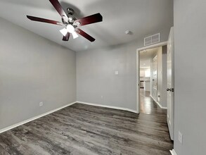 118 Abelia Dr in Fate, TX - Foto de edificio - Building Photo