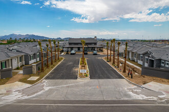 The Farmhouse on Estrella in Goodyear, AZ - Building Photo - Building Photo