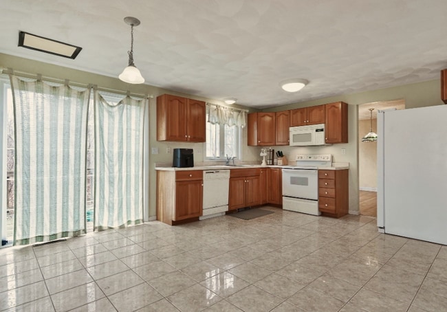 7 Van Norden Rd in Burlington, MA - Building Photo - Building Photo