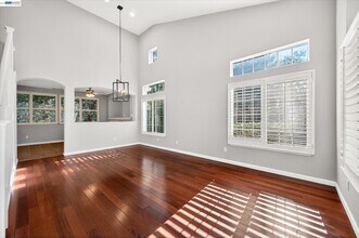 133 Sundance Pl in Martinez, CA - Building Photo - Building Photo