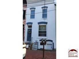 16 E 3rd St in Frederick, MD - Building Photo