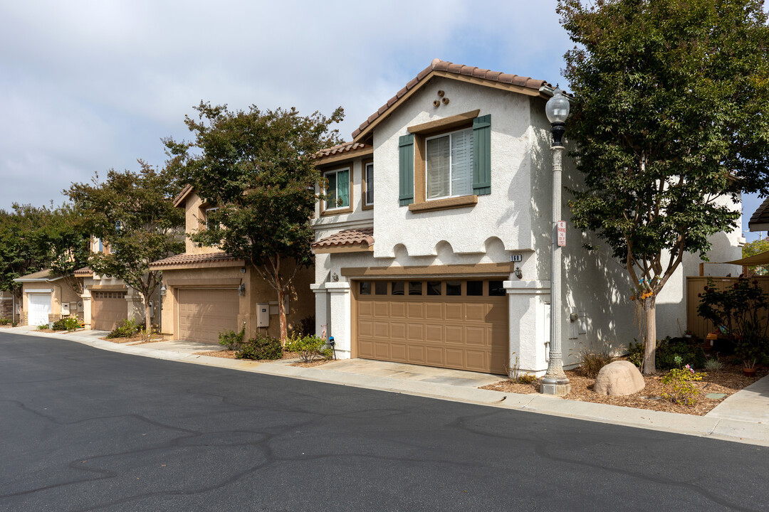 Kaufman & Broad Model Homes in Camarillo, CA - Building Photo