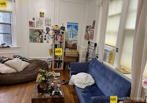 12 James St in Brookline, MA - Building Photo