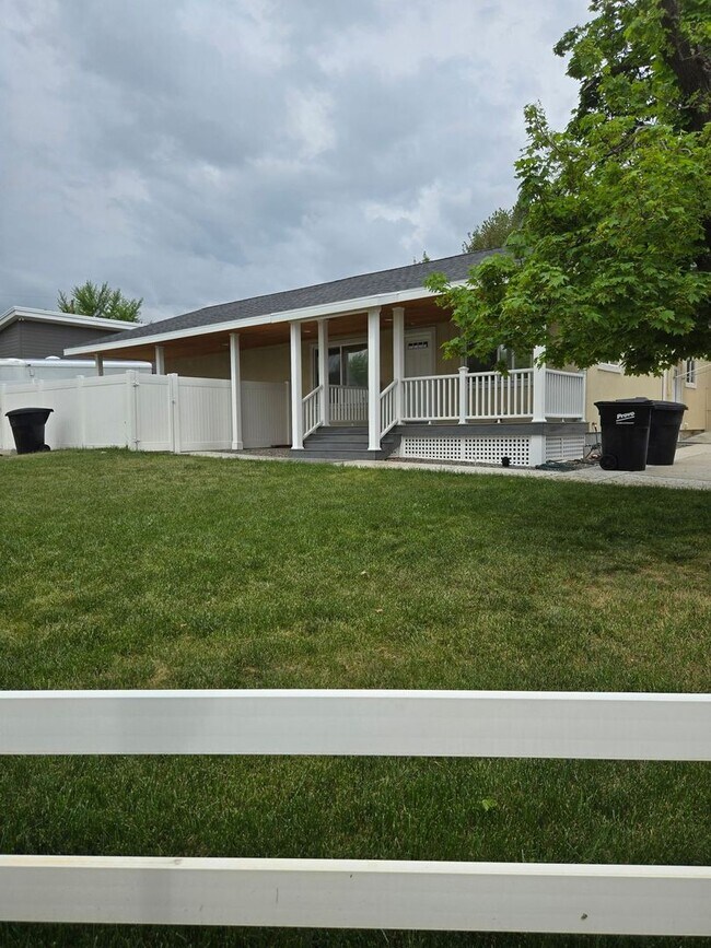property at 1154 Birch Ln