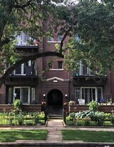 1101 W Pratt Blvd in Chicago, IL - Building Photo