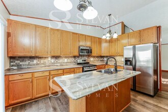 4212 Stone Mill Dr in Indianapolis, IN - Building Photo - Building Photo