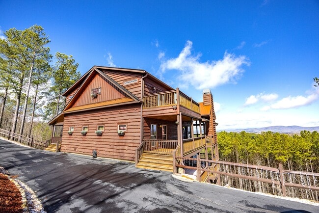 property at 921 Ridge Peak Dr