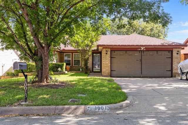 10013 N Suttonwood Dr in Fort Worth, TX - Building Photo - Building Photo