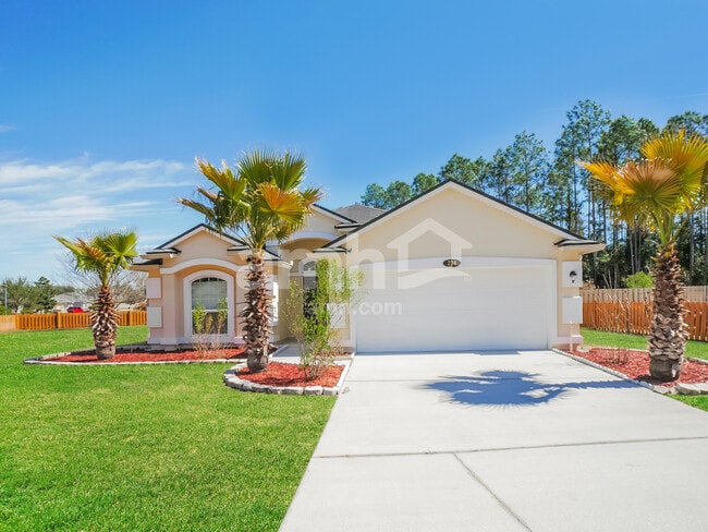 property at 224 E New England Dr