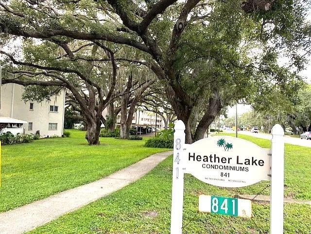 841 Patricia Ave in Dunedin, FL - Building Photo