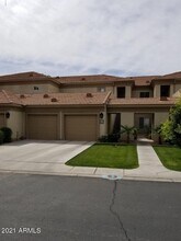 7401 W Arrowhead Clubhouse Dr-Unit -1085 in Glendale, AZ - Building Photo - Building Photo