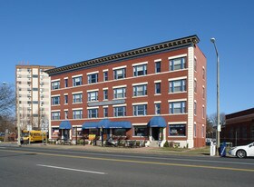 Church Corners Inn in East Hartford, CT - Building Photo
