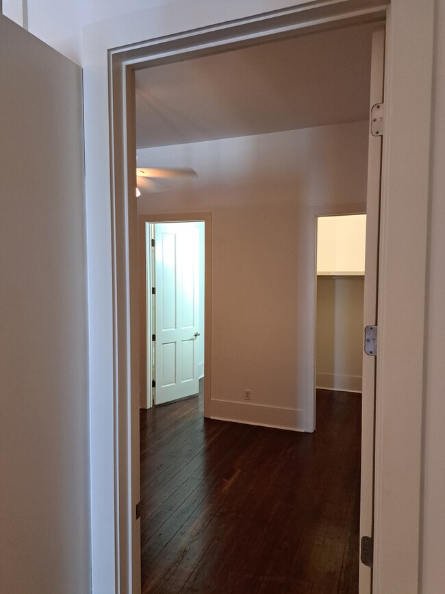 property at 206 Decatur St