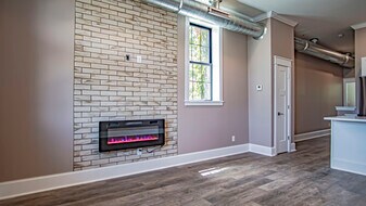 151 E Eagle St in Buffalo, NY - Building Photo
