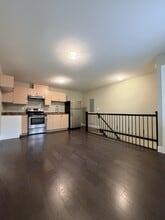 14948-14960 60 Ave in Surrey, BC - Building Photo - Building Photo