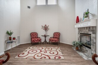 7712 Lakecrest Cir in Irving, TX - Building Photo - Building Photo