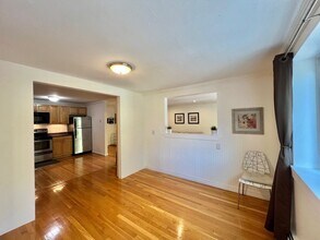 95 Maple St in Malden, MA - Building Photo - Building Photo