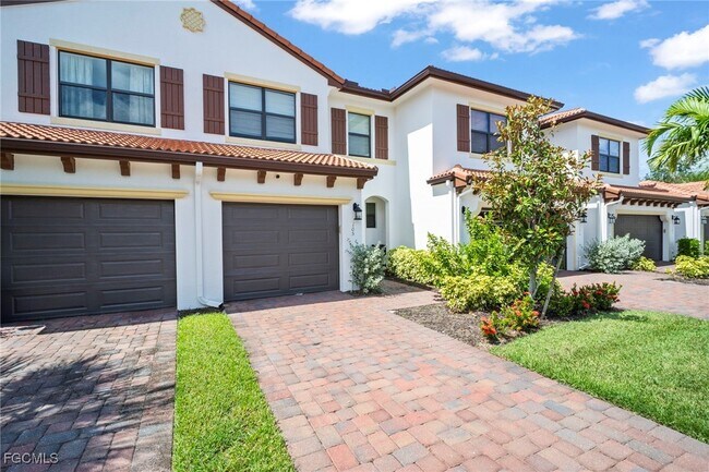 15851 Portofino Springs Blvd in Ft. Myers, FL - Building Photo - Building Photo