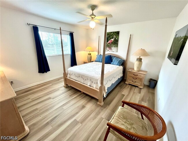 property at 818 SW 8th Pl