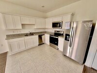 473 Madison Dr photo'