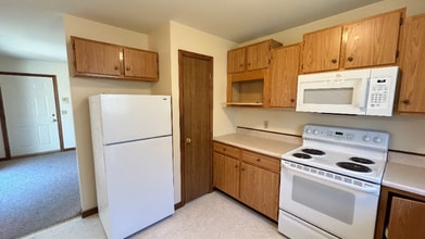 4336 Angela Ct in Albany, NY - Building Photo - Building Photo