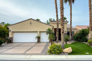 81083 Avenida Tres Lagunas in Indio, CA - Building Photo