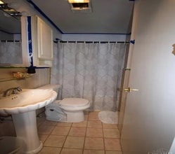 6921 Taylor Rd in Cincinnati, OH - Foto de edificio - Building Photo