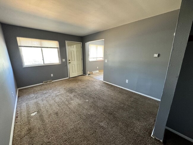 77 Walbridge Ave in Toledo, OH - Building Photo - Building Photo