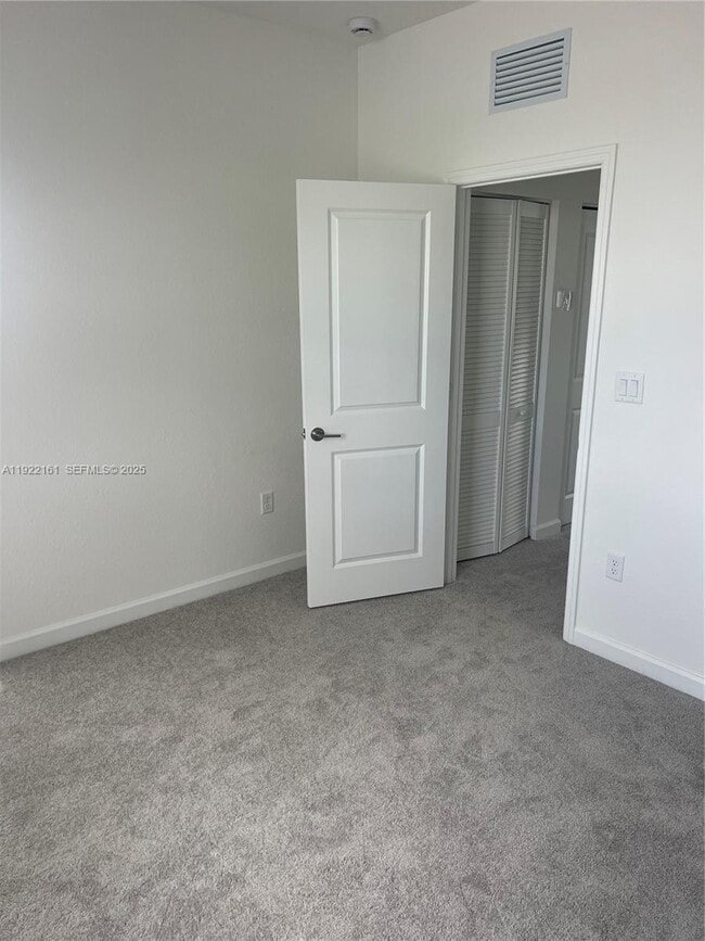 2630 SE 27th Ct in Homestead, FL - Building Photo - Building Photo