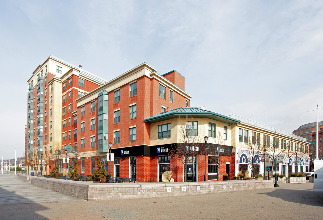 Scrimshaw House in Yonkers, NY - Foto de edificio