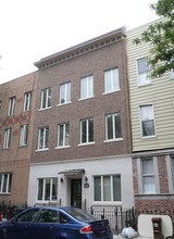 265 Powers ST in Brooklyn, NY - Building Photo - Building Photo