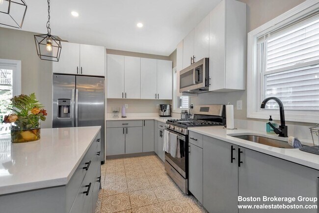 property at 777 Columbia Rd