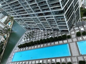 475 Brickell Ave in Miami, FL - Building Photo - Building Photo