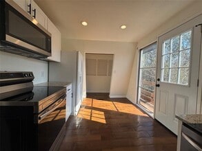 1129 Scenic Dr in Granbury, TX - Building Photo - Building Photo