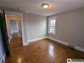 19 Myron Ave in Buffalo, NY - Building Photo - Building Photo