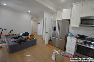 15 Mount Hood Rd, Unit 6 in Boston, MA - Building Photo - Building Photo