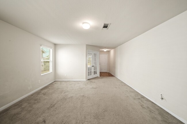 property at 2638 Bedrock Ln