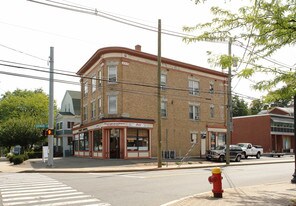 165-167 Park Rd in West Hartford, CT - Building Photo
