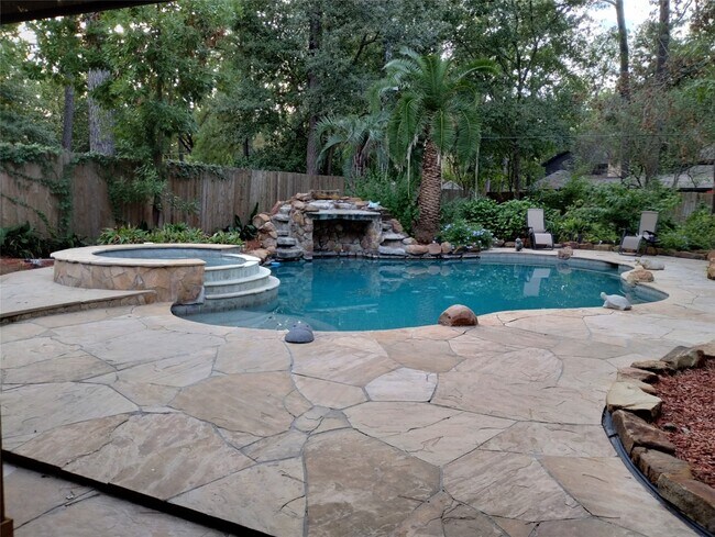 property at 11338 Bassdale Dr
