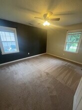 710 Stonewall Ave in Jacksonville, NC - Building Photo - Building Photo